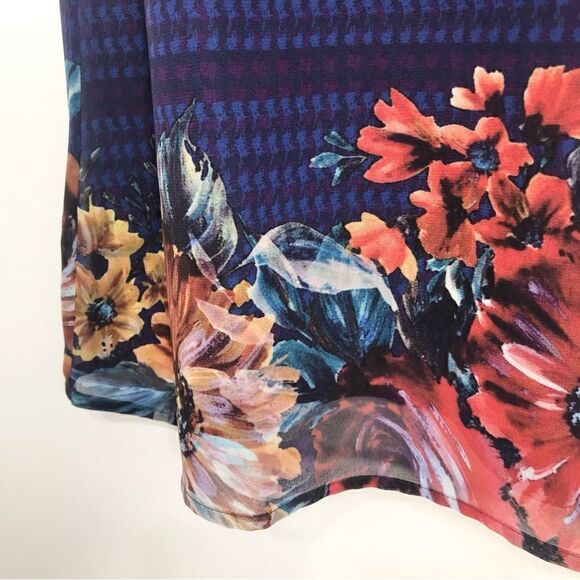 Cabi #3434 Artist Cami Blue Purple Floral Flowing Tank Blouse - Picture 10 of 16